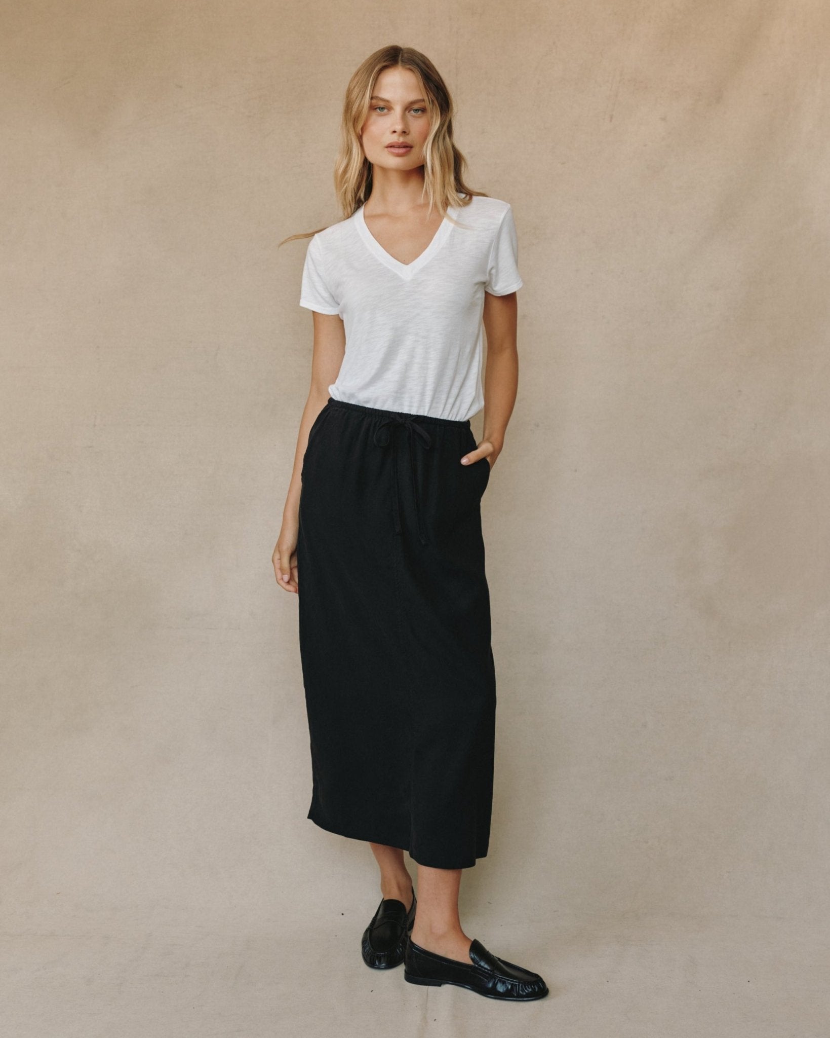 BACK SLIT SKIRT VNBLK - Bella Dahl