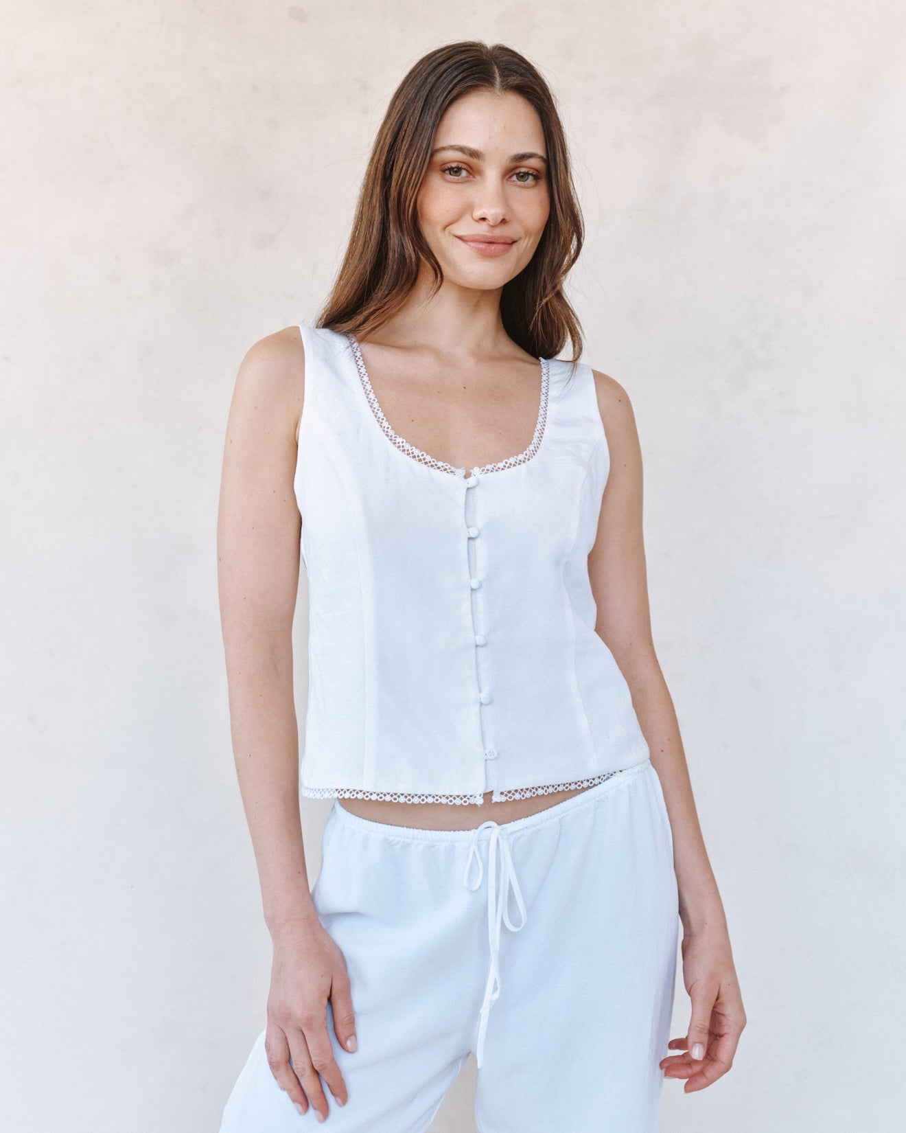 Fitted Bodice Top With Smock Back - White – Bella Dahl