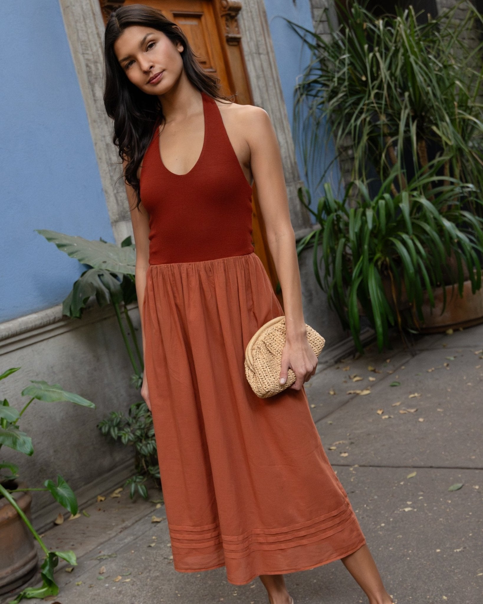 midi halter top dress Neck Mixed | Red SAND | S | Dresses Size:7XL/23-36/37 Unique High neck Silver GL-03.18.25 Halter%20Draped%20Midi%20Dress%20White%0D%0ADESIGN%3A%0D%0A%0D%0AColor%3A%20White%0D%0AHalterneck%0D%0ASleeveless%0D%0ADraped%20design%0D%0AOpen%20back%20design%0D%0AConcealed%20zipper%20at%20back%0D%0AGentle%20Dry%20Clean%20Only%0D%0ALength%3A%20Midi