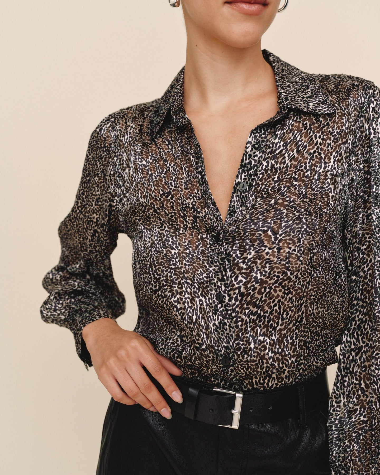 Bella Dahl3/4 Bishop Sleeve Button Up - Silver LeopardTops