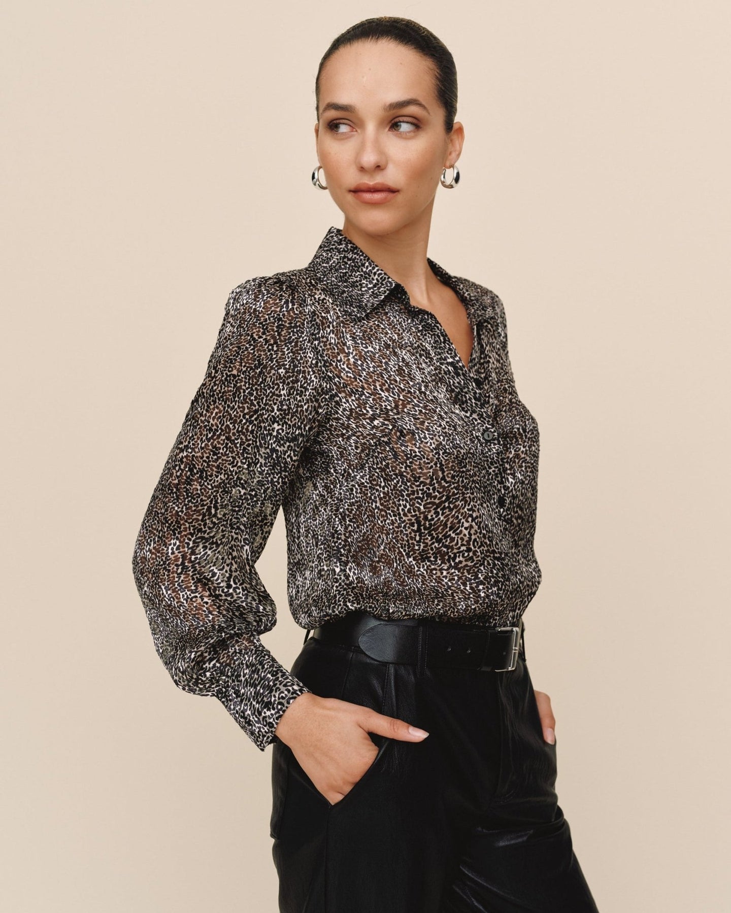 Bella Dahl3/4 Bishop Sleeve Button Up - Silver LeopardTops