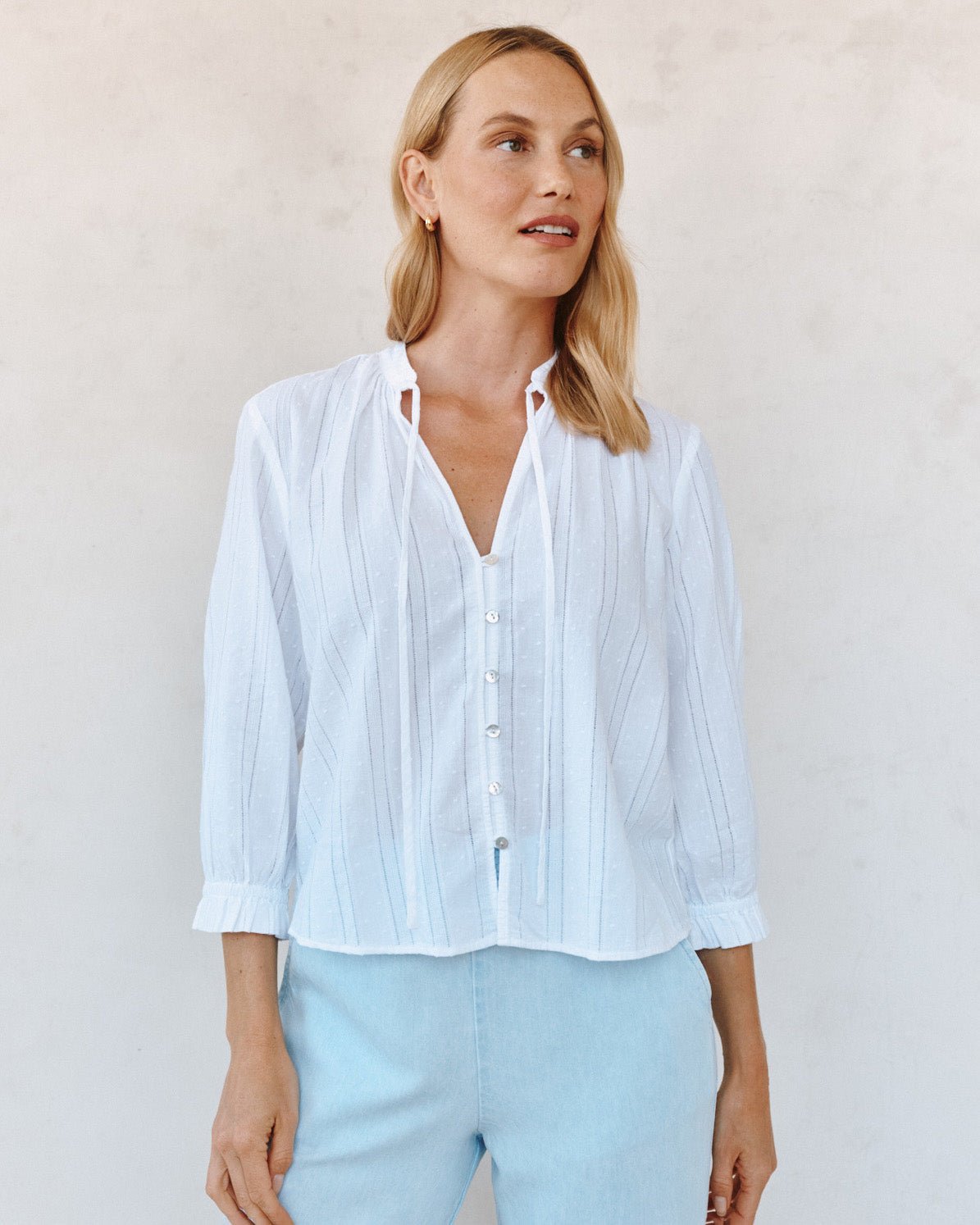Bella Dahl3/4 Sleeve Tie Neck Blouse - WhiteTops