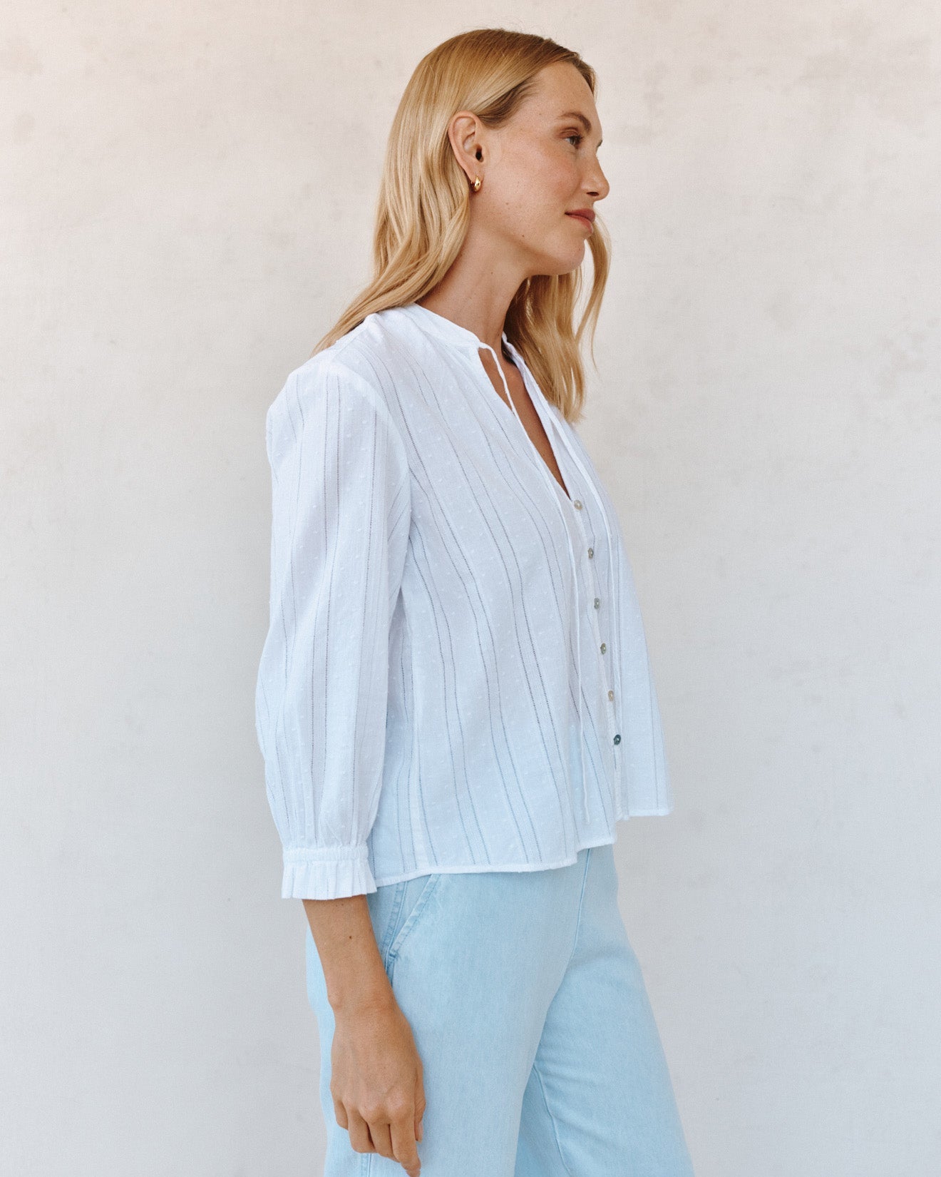 Bella Dahl3/4 Sleeve Tie Neck Blouse - WhiteTops