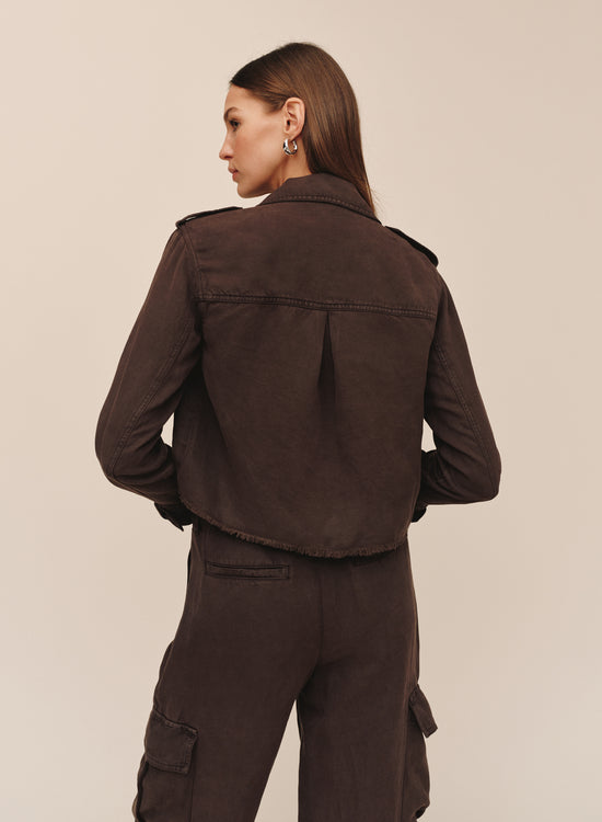 Bella Dahl Cropped Utility Jacket With Fray Hem  Dark Roast View 2