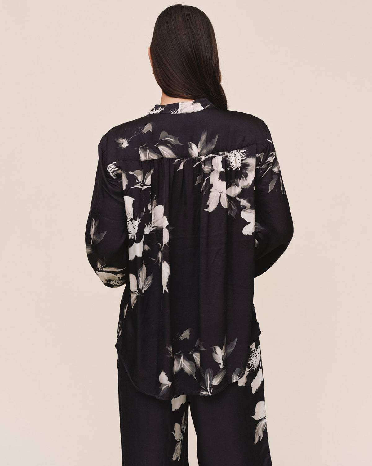 Long Sleeve Mandarin Collar Shirt - Noir Bloom Print