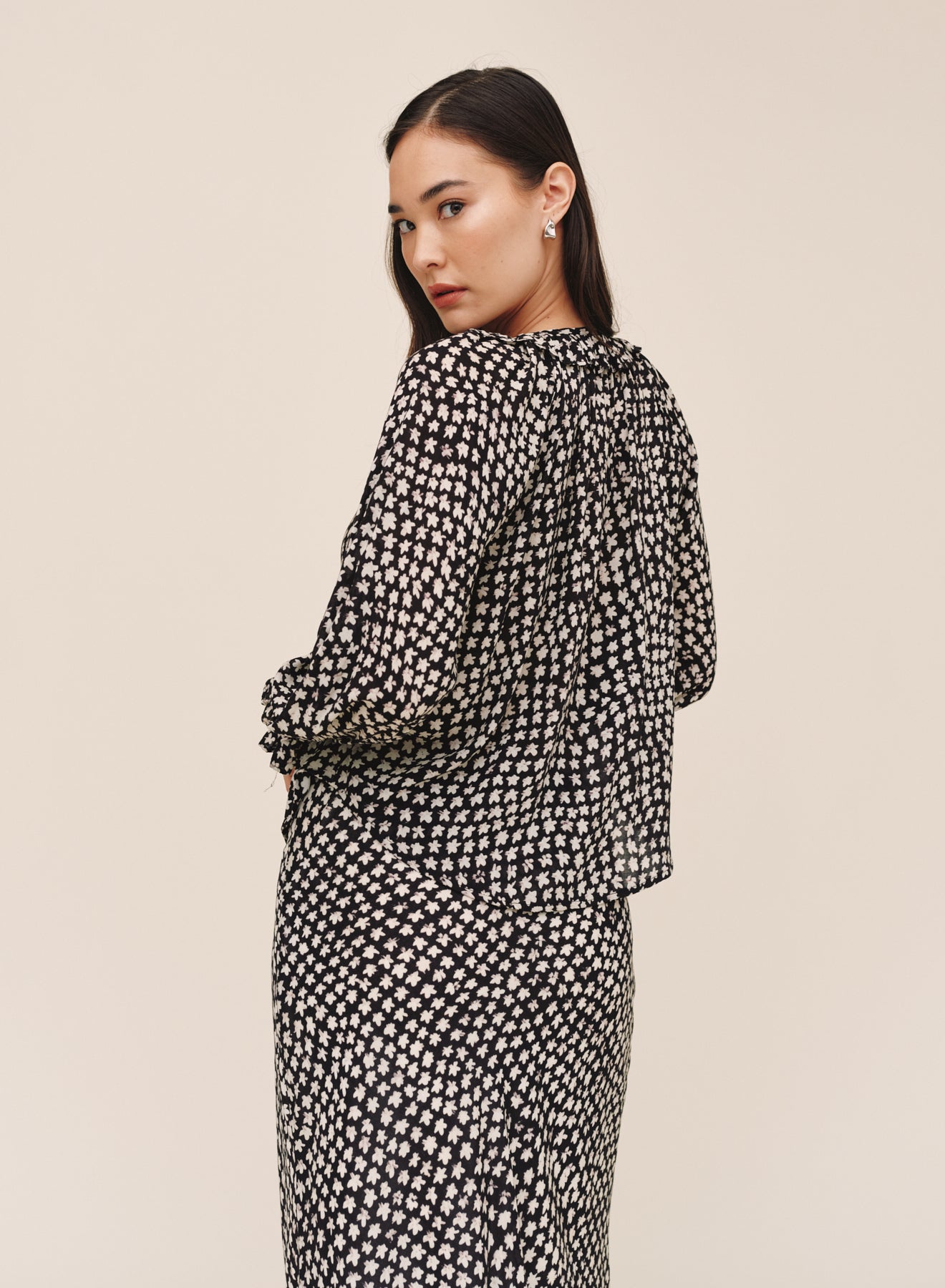 Tie Neck Ruffle Top - Sketched Stars Print