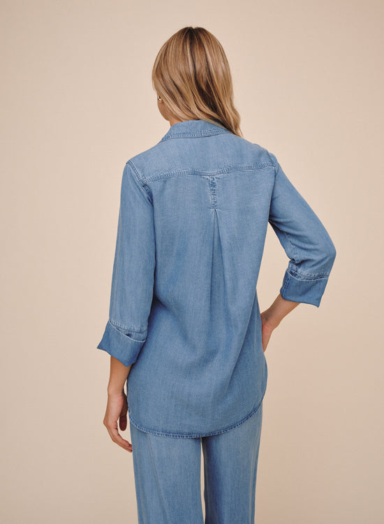 Bella Dahl Shirt Tail Button Down - Indigo Harbor Wash View 2