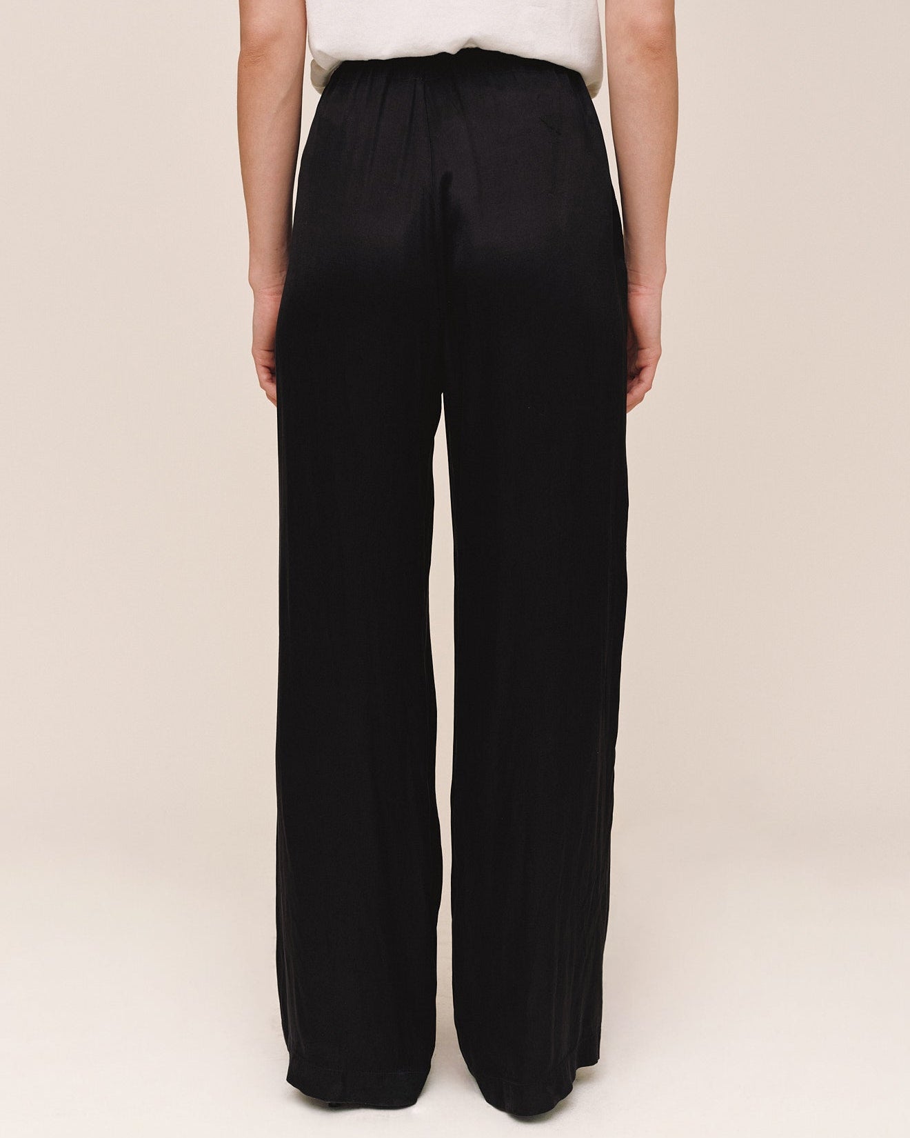 Sleek Wide Leg Pant - Black