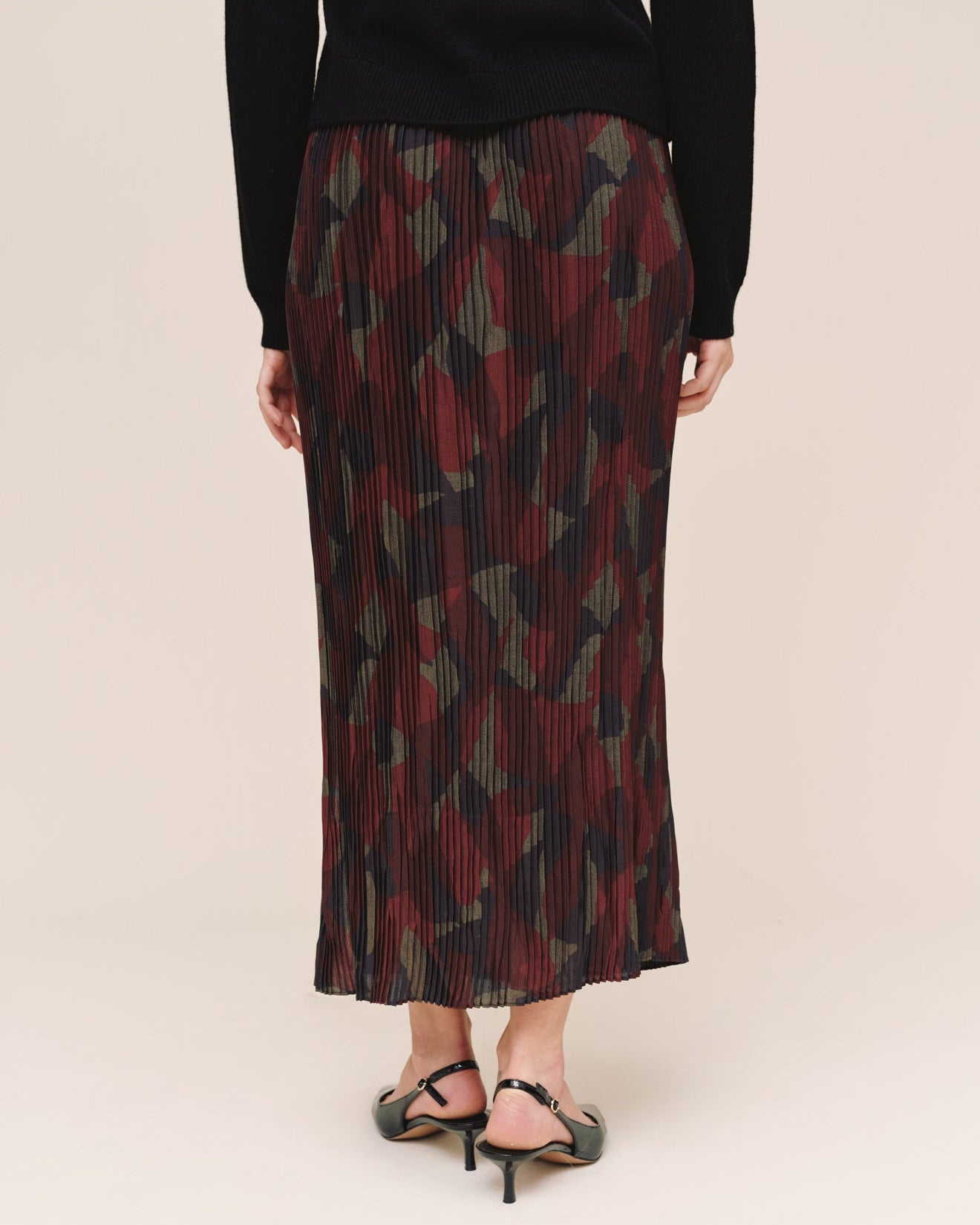Front Slit Pleated Skirt - Abstract Camo Print