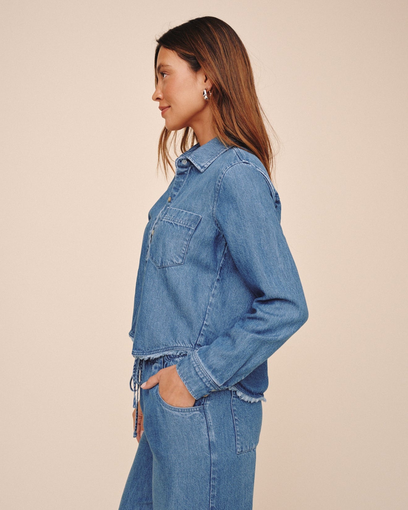 Fray Hem Cropped Button Down - Indigo Mist Wash