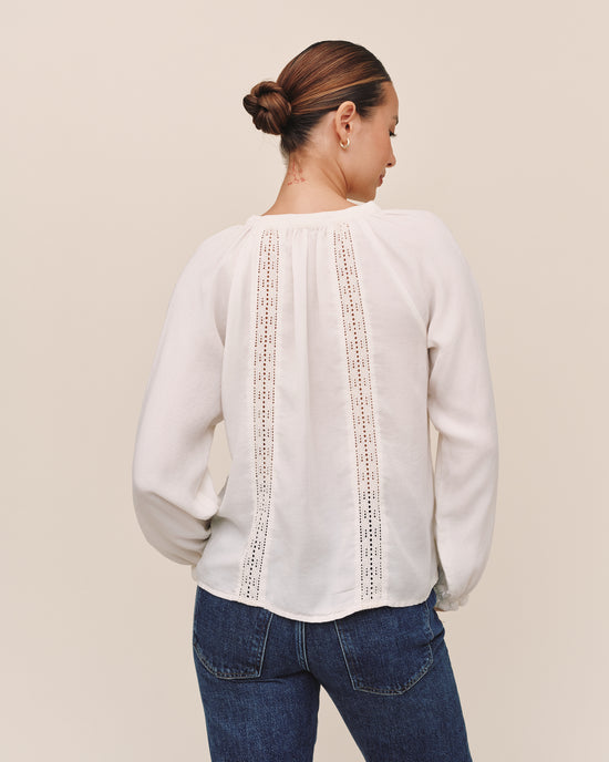 Bella Dahl Raglan Sleeve Top With Lace Inset - Ivory View 2