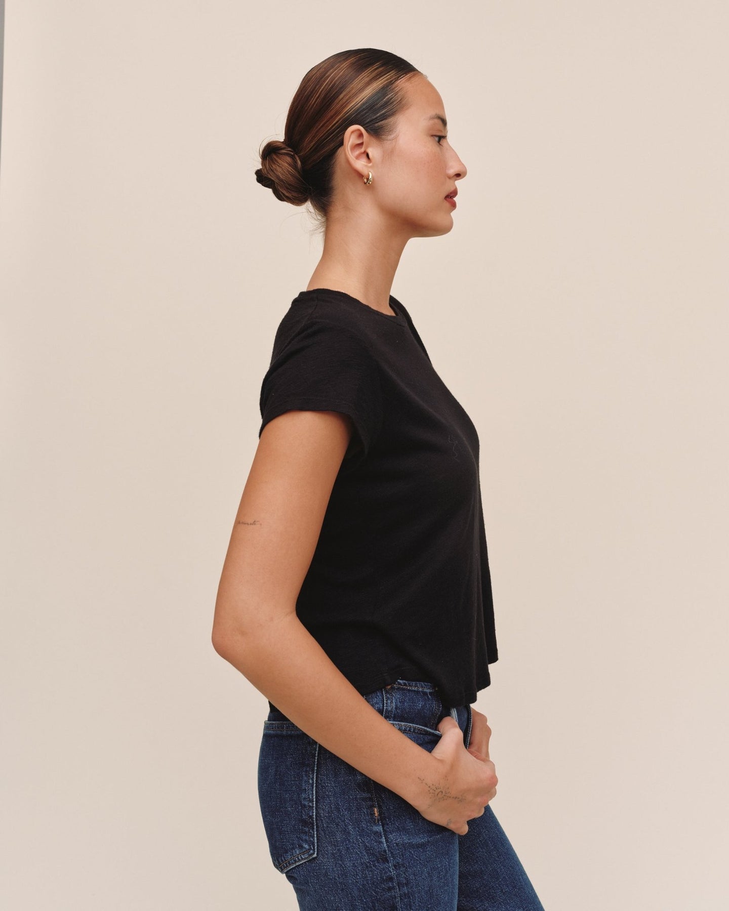 Bella DahlBaby Crew Tee - BlackTops