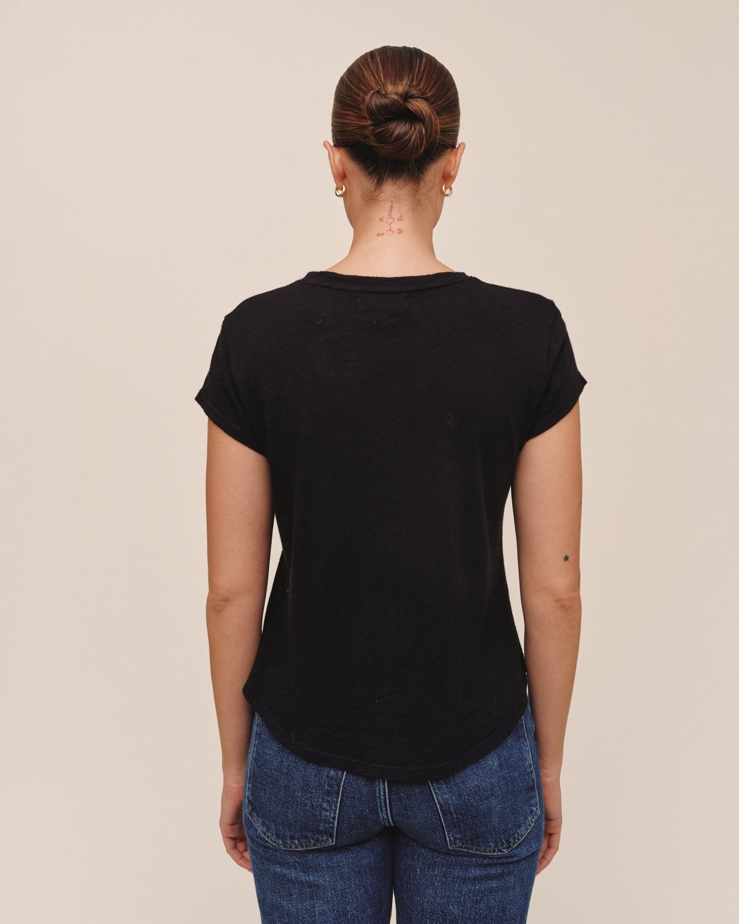 Bella DahlBaby Crew Tee - BlackTops
