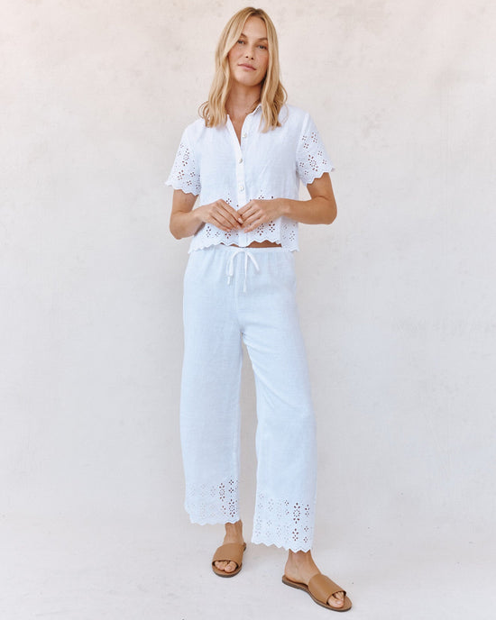 Bella Dahl Beach Crop With Embroidered Hem - White View 2