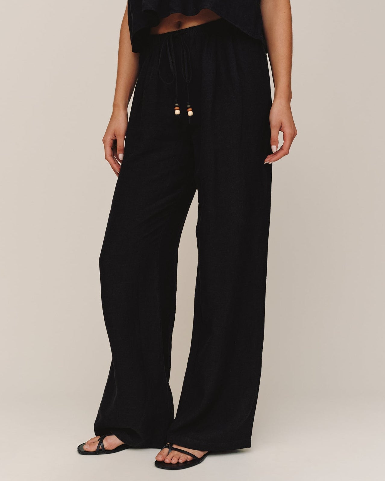 Bella DahlBeaded Drawstring Beach Pant - BlackPants