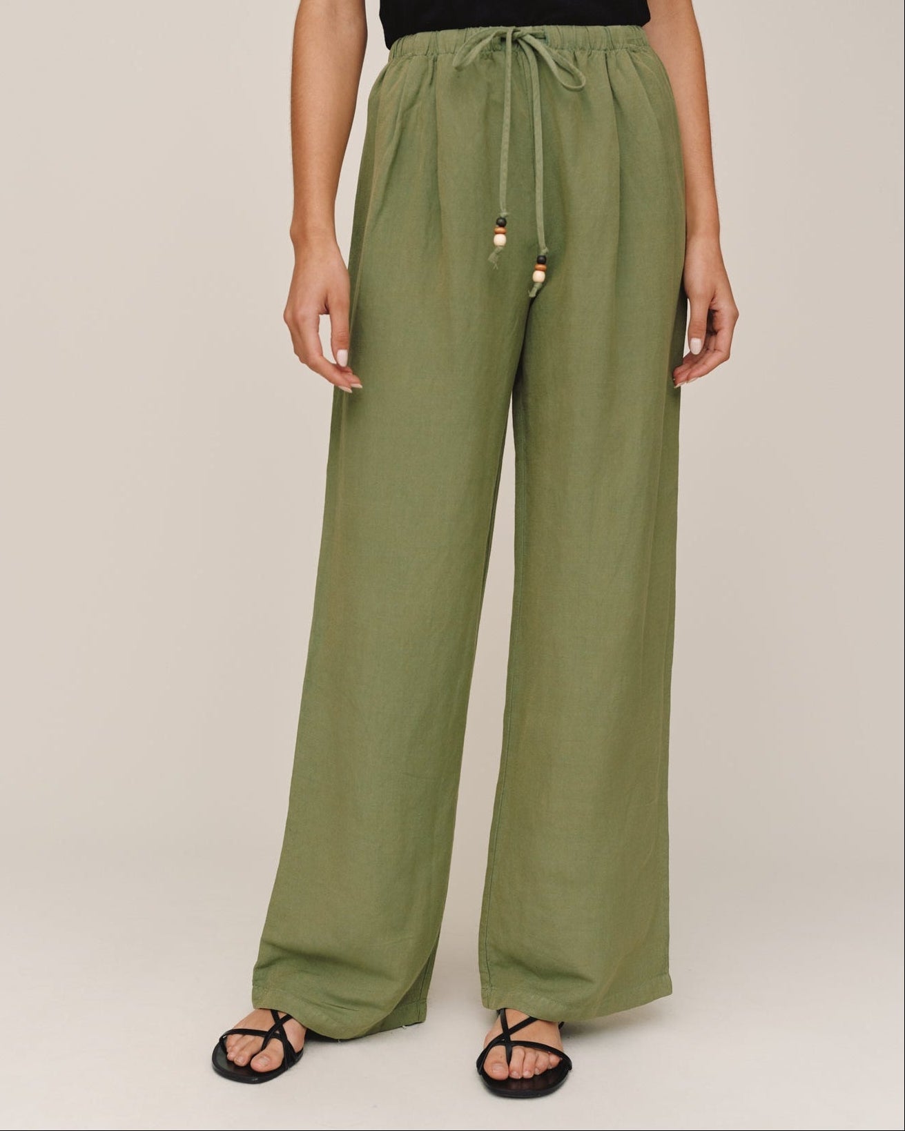 Bella DahlBeaded Drawstring Beach Pant - Olive LeafPants