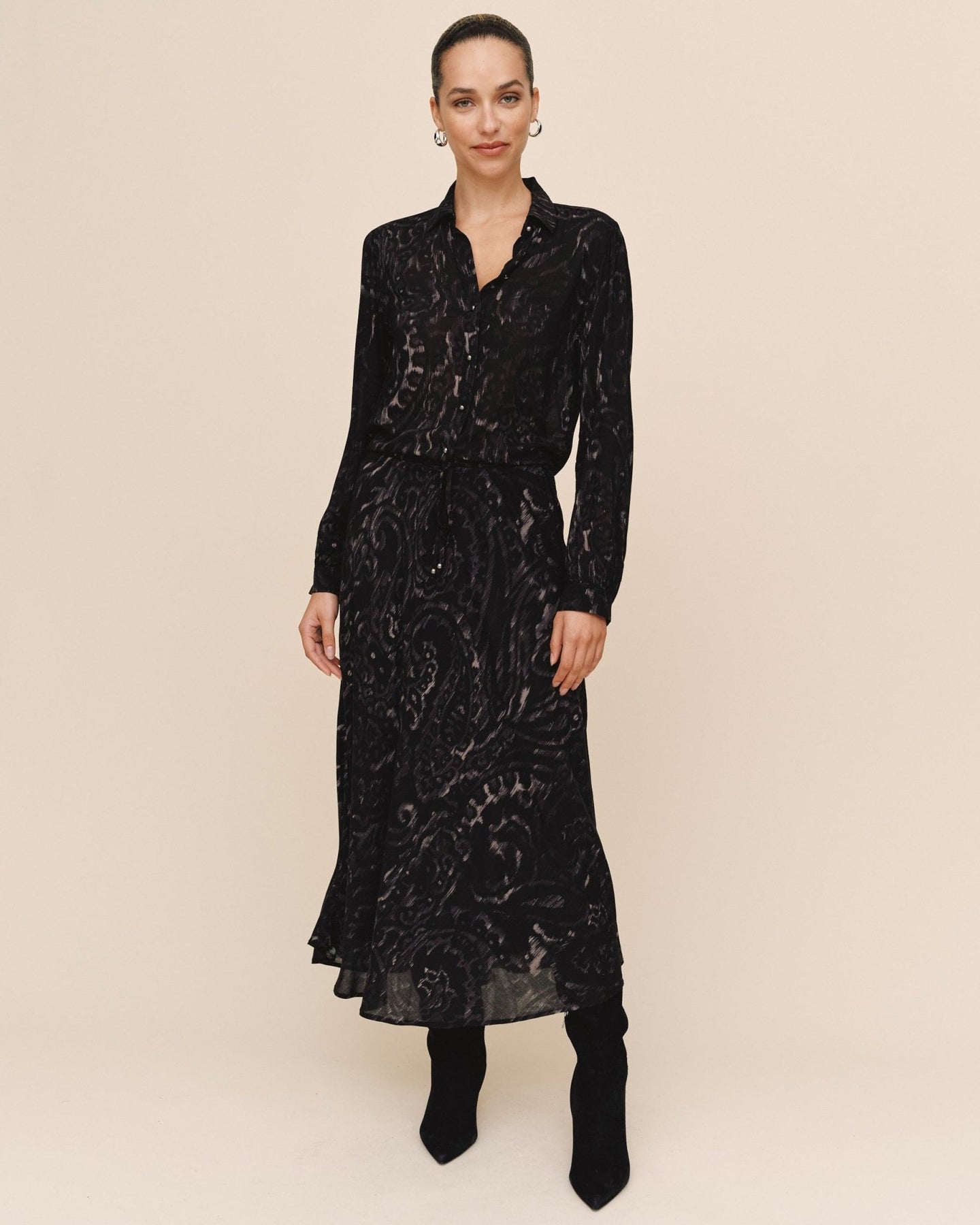 Bella DahlBias Full Skirt With Tie - Black PaisleySkirts