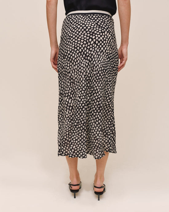 Bella Dahl Bias Skirt With Stripe Elastic Waistband - Sketched Stars Print View 2