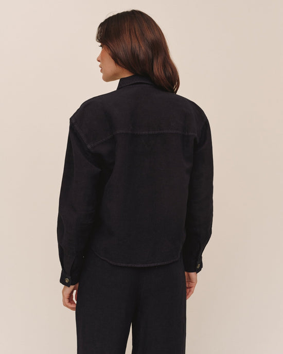 Bella Dahl Boxy Shirt - Black View 2