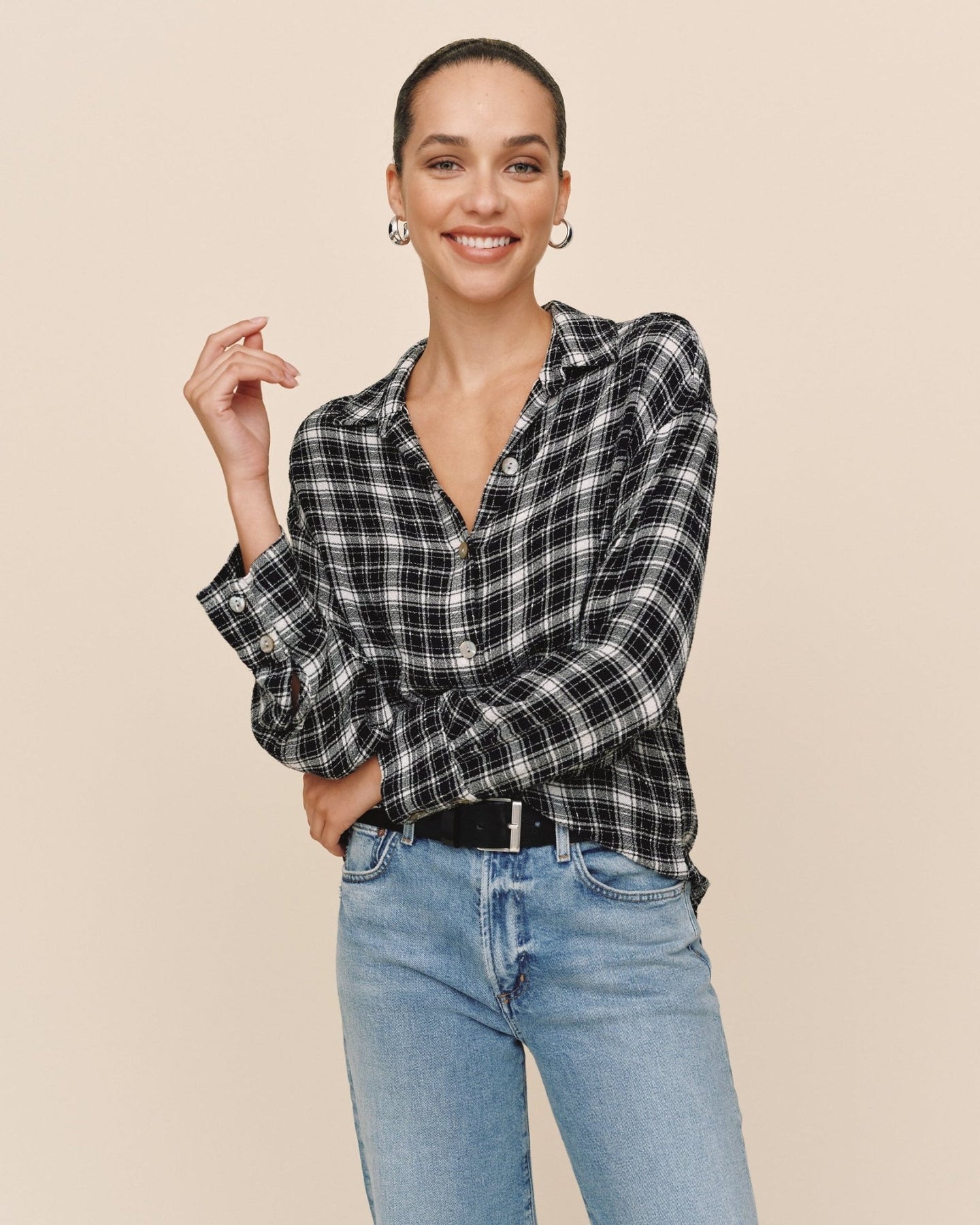 Bella DahlBoyfriend Button Down - Black & White PlaidTops
