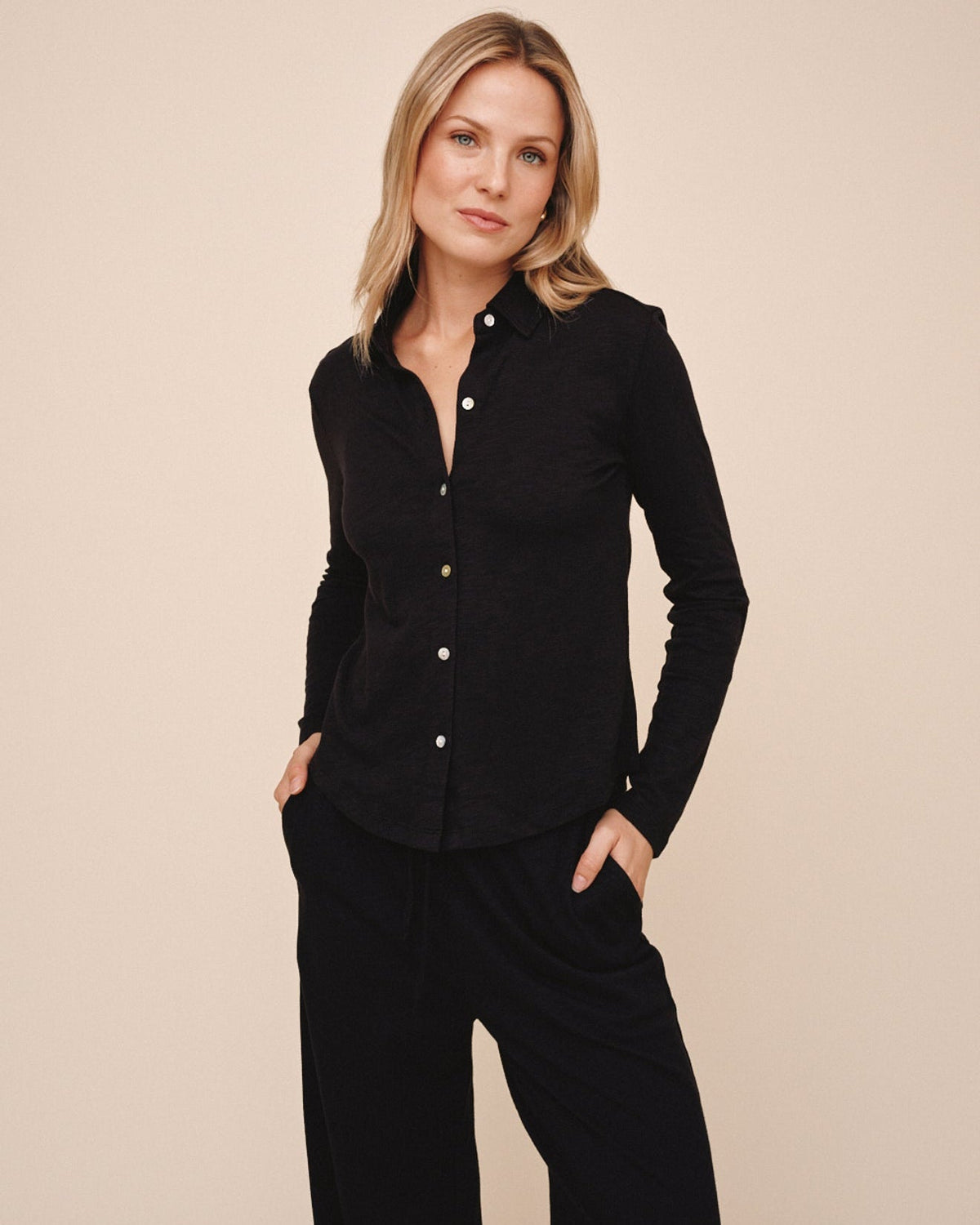 Bella DahlButton Up Knit Top - BlackTops