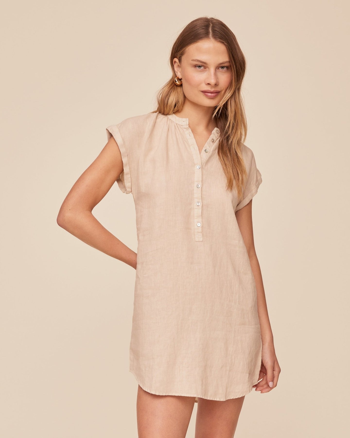 Bella DahlCap Sleeve Henley Dress - Linen SandDresses