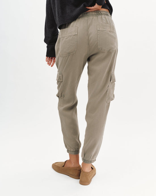 Bella Dahl Cargo Track Pants - Soft Army View 2