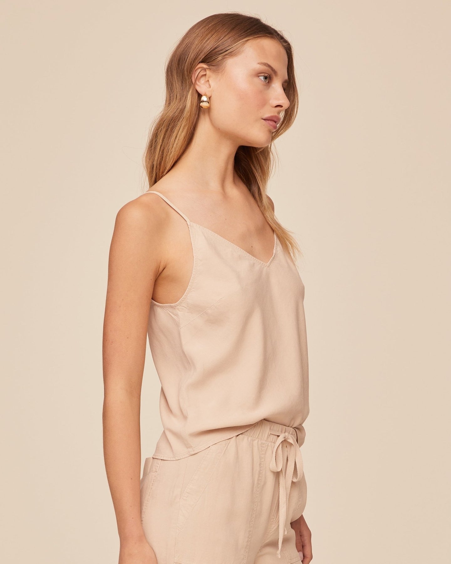 Bella DahlClean Cami - Linen SandTops