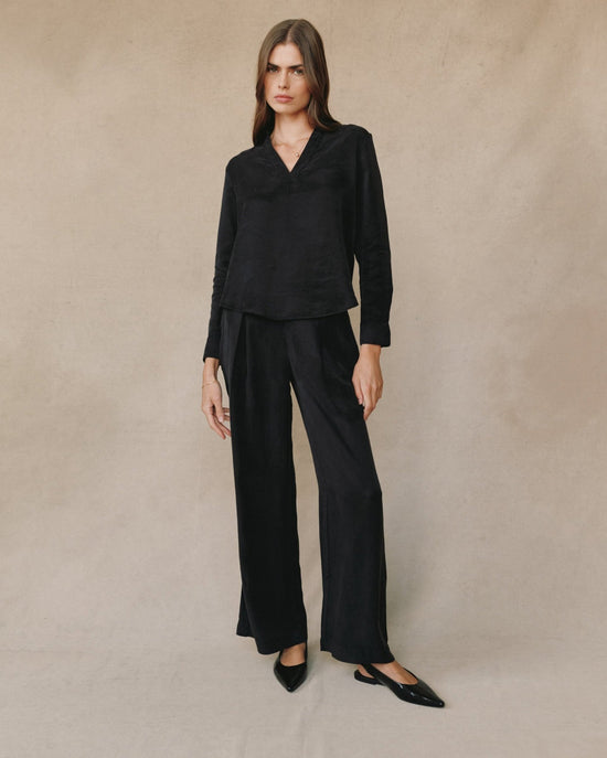 Bella Dahl Clean Front Pullover - Black