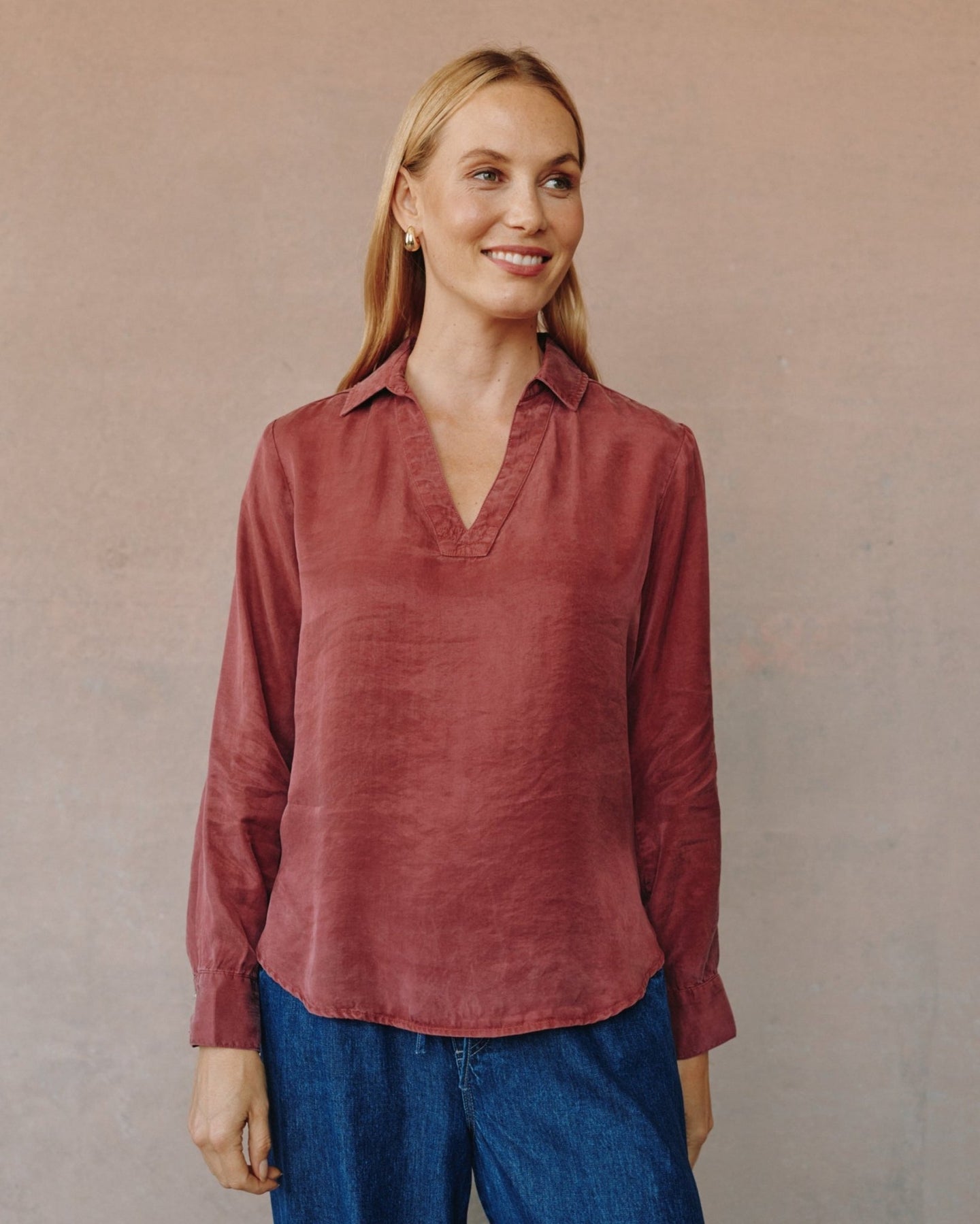 Bella DahlClean Front Pullover - Ruby DuskTops