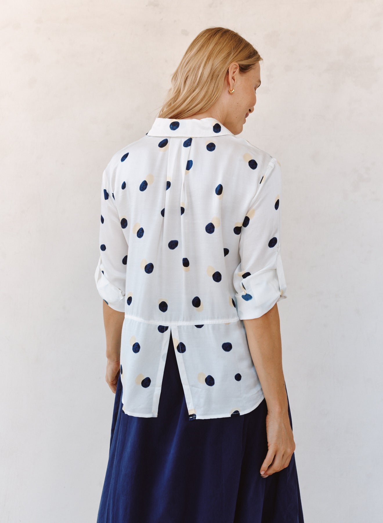 Bella DahlClean Split Back Button Down - Spring Dots PrintTops
