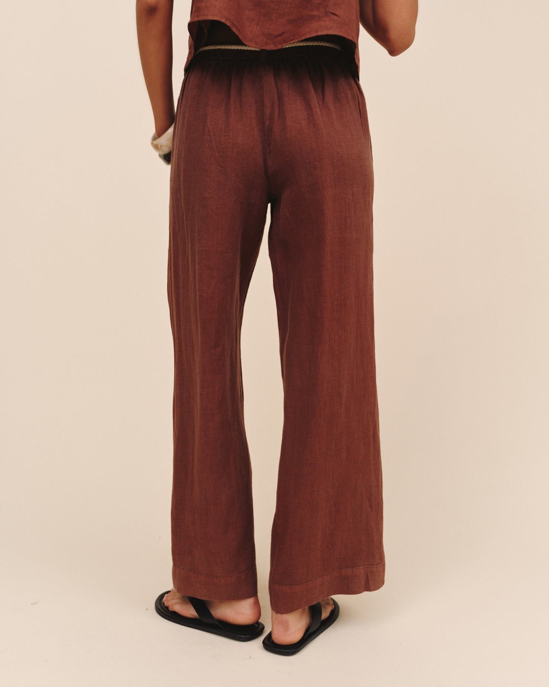 Bella DahlClean Waist Pintuck Wide Leg - Sea Glass BrownPants