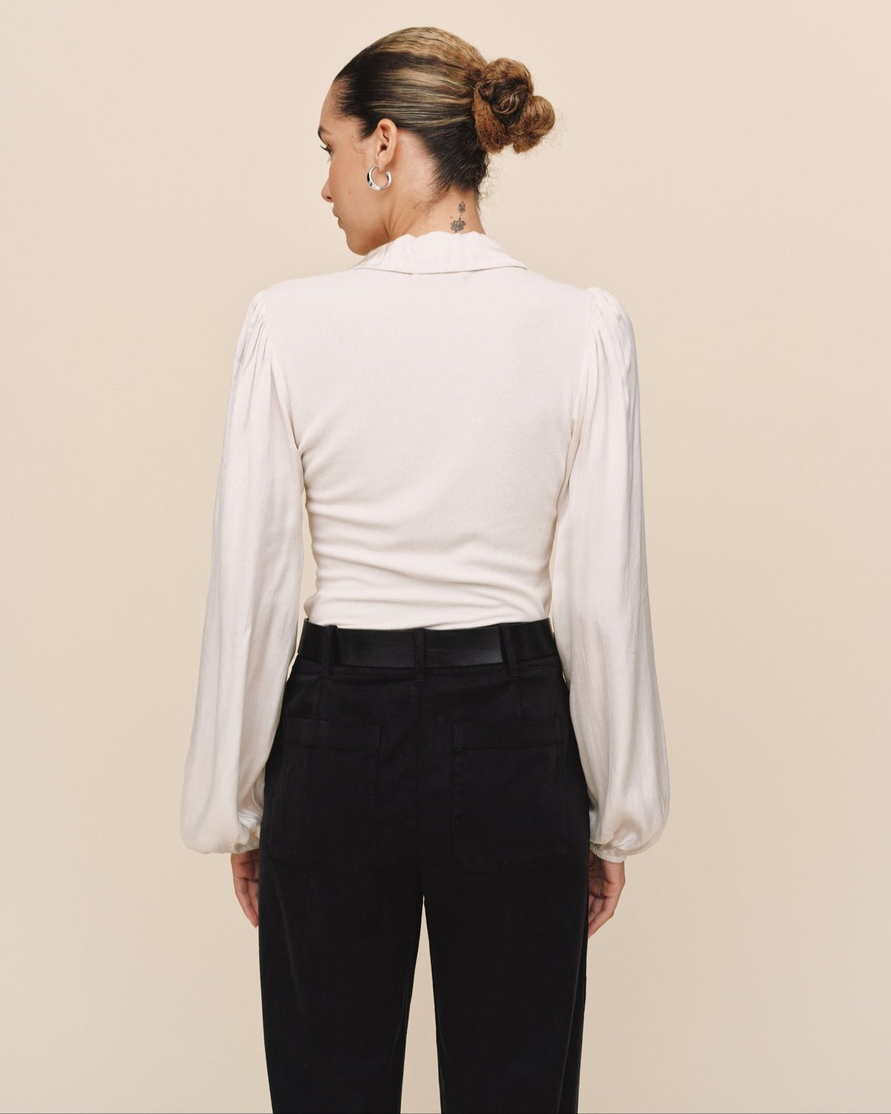 Bella DahlCollared V - Neck Top - Winter WhiteTops