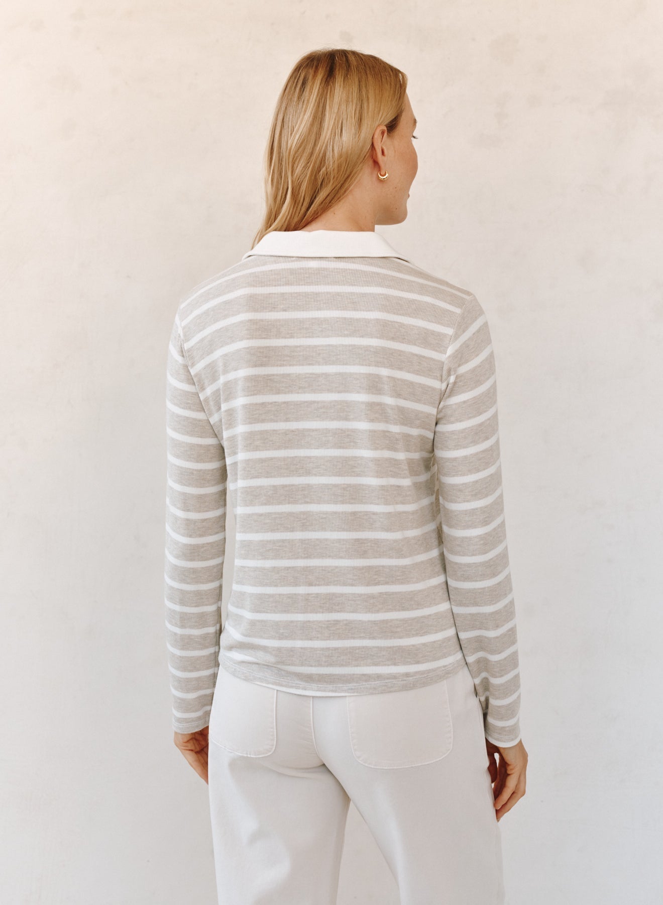 Bella DahlContrast Placket Button Down - Sand StripeTops