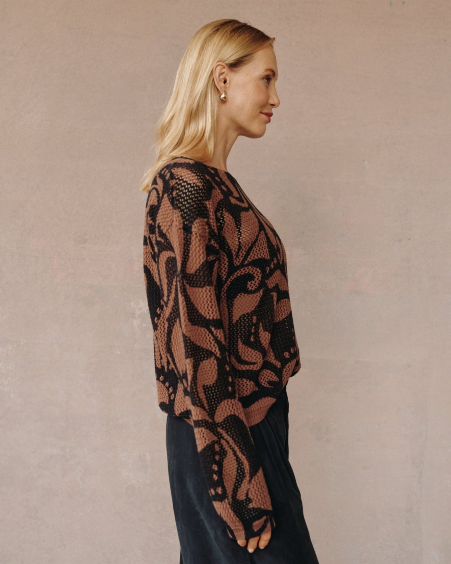 Bella DahlCrew Neck Sweater - Sienna Floral PrintSweaters