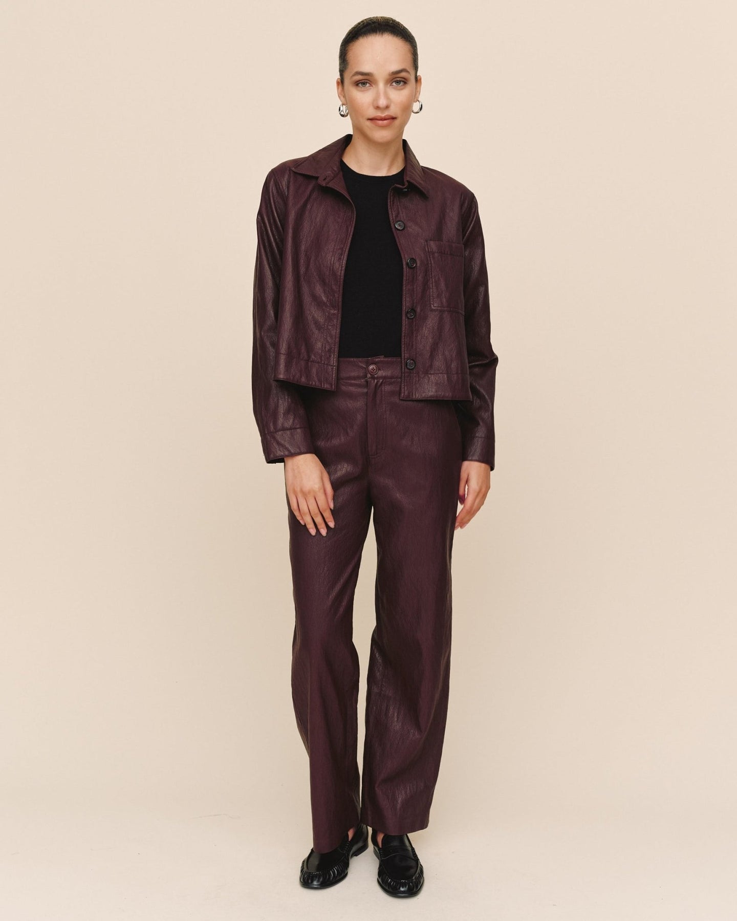 Bella DahlCrop Pocket Button Down - Crimson EmberCoats & Jackets