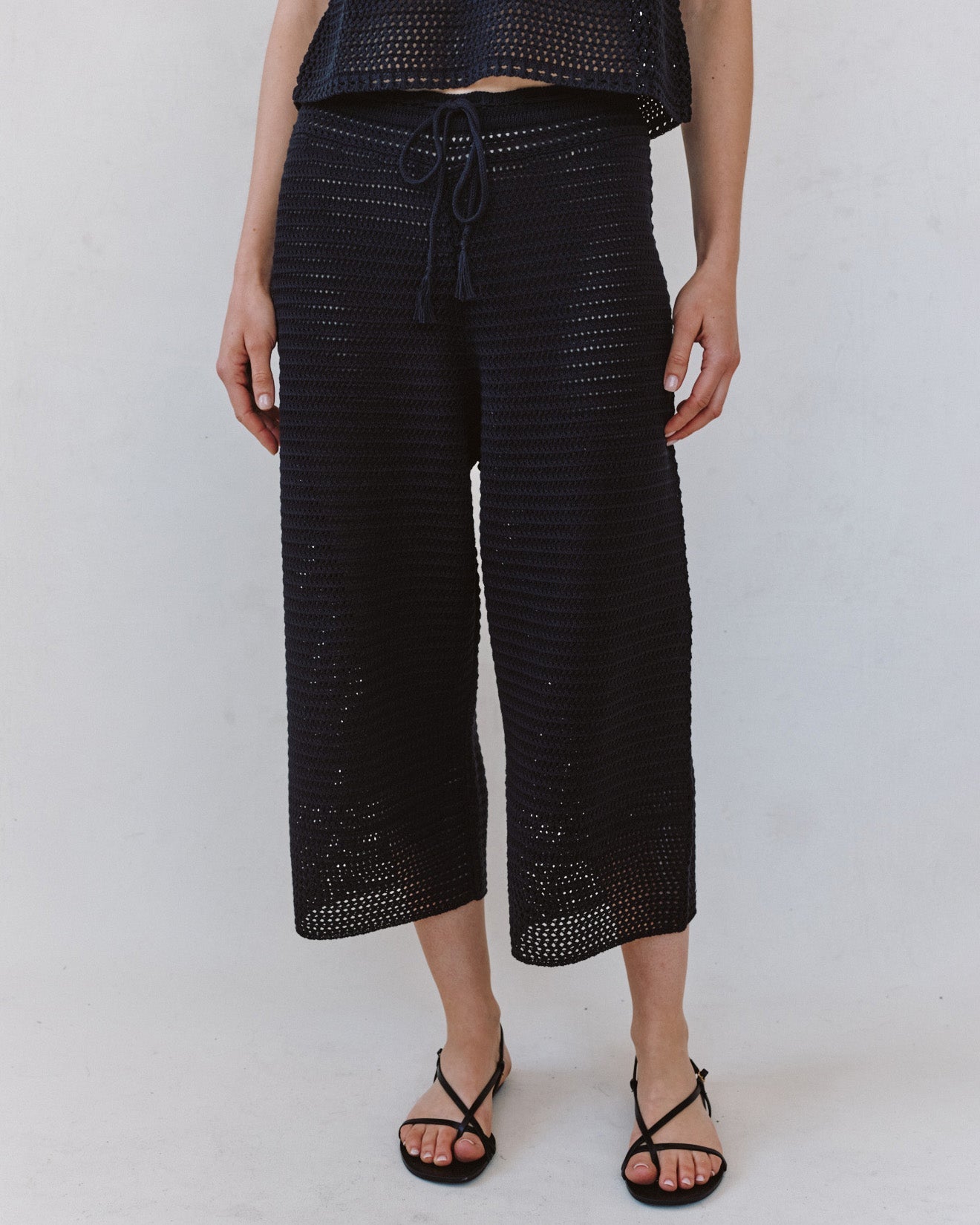 Bella DahlCrop Wide Leg Crochet Pant - BlackPants