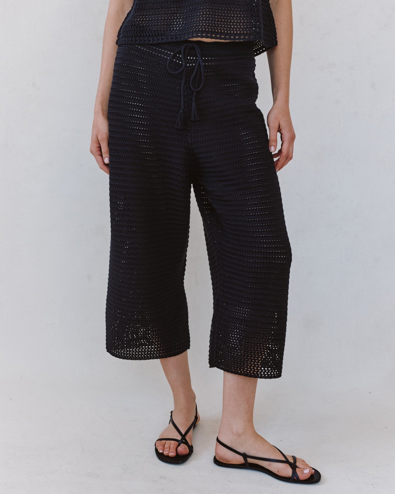 Bella DahlCrop Wide Leg Crochet Pant - BlackPants