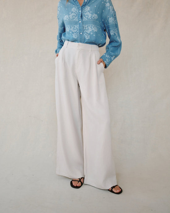 Bella Dahl Double Pleated Wide Leg High Waist Pant- Ivory Stone View 2