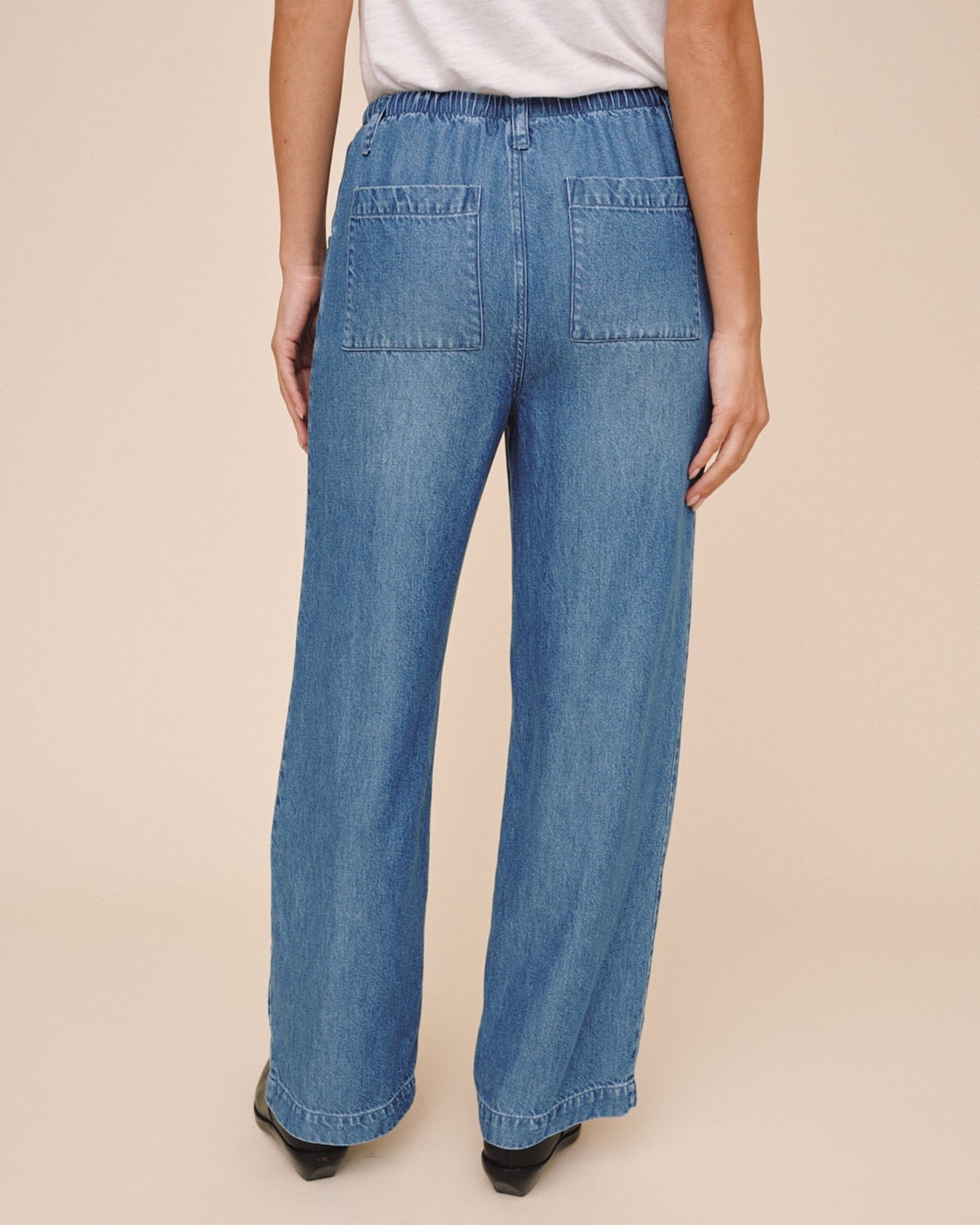 Bella DahlDrawstring Jean - Indigo Mist WashPants