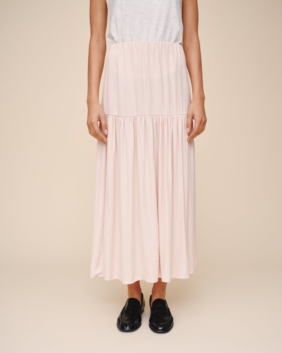 Bella DahlDropped Waist Ruffle Maxi Skirt - Cherry BlossomSkirts