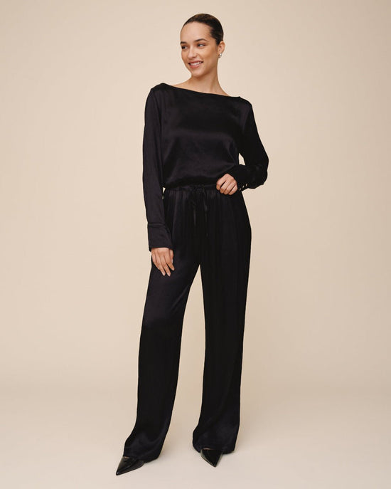 Bella Dahl Easy Pleated Wide Leg Pant - Black