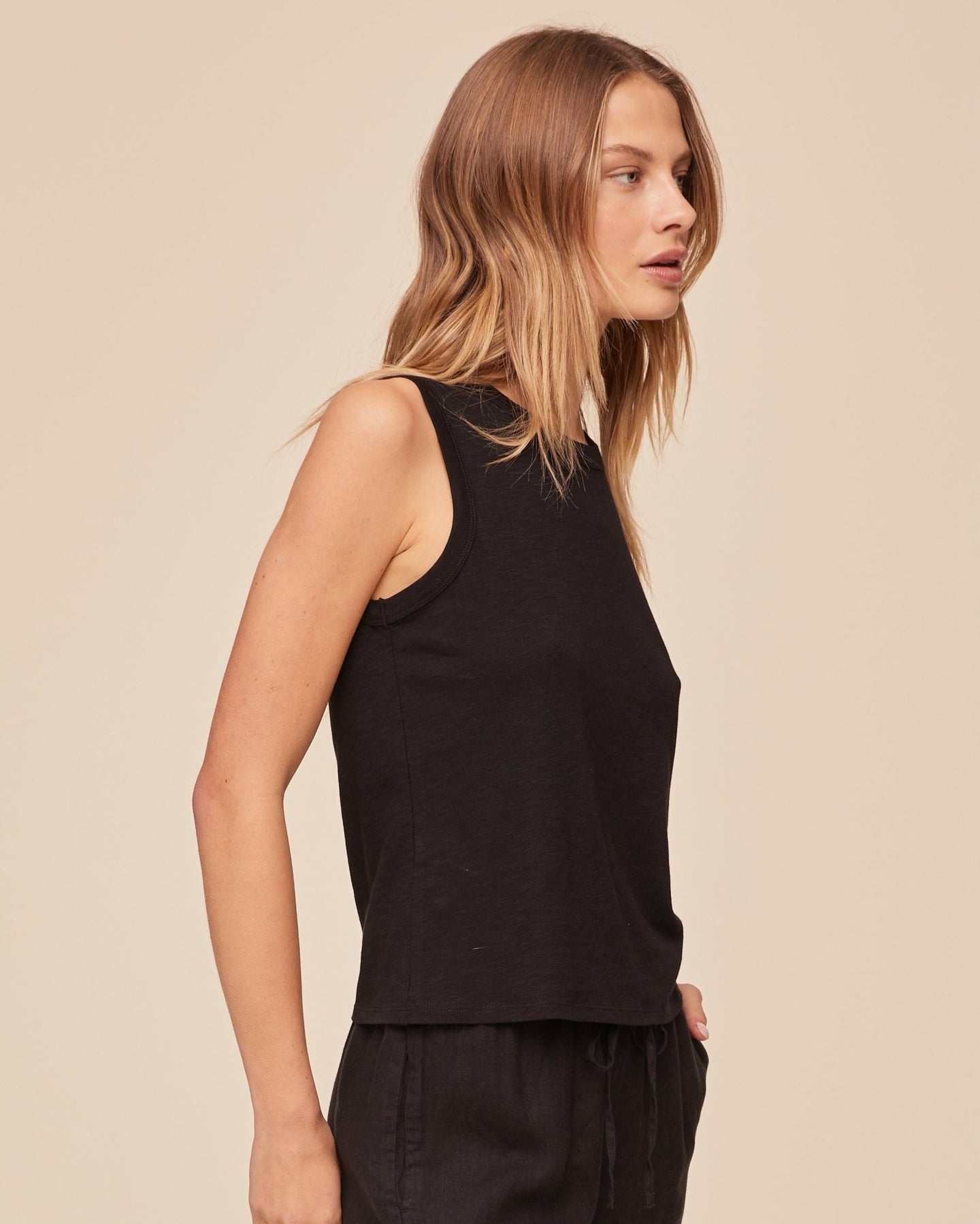 Bella DahlEasy Tank - BlackTops