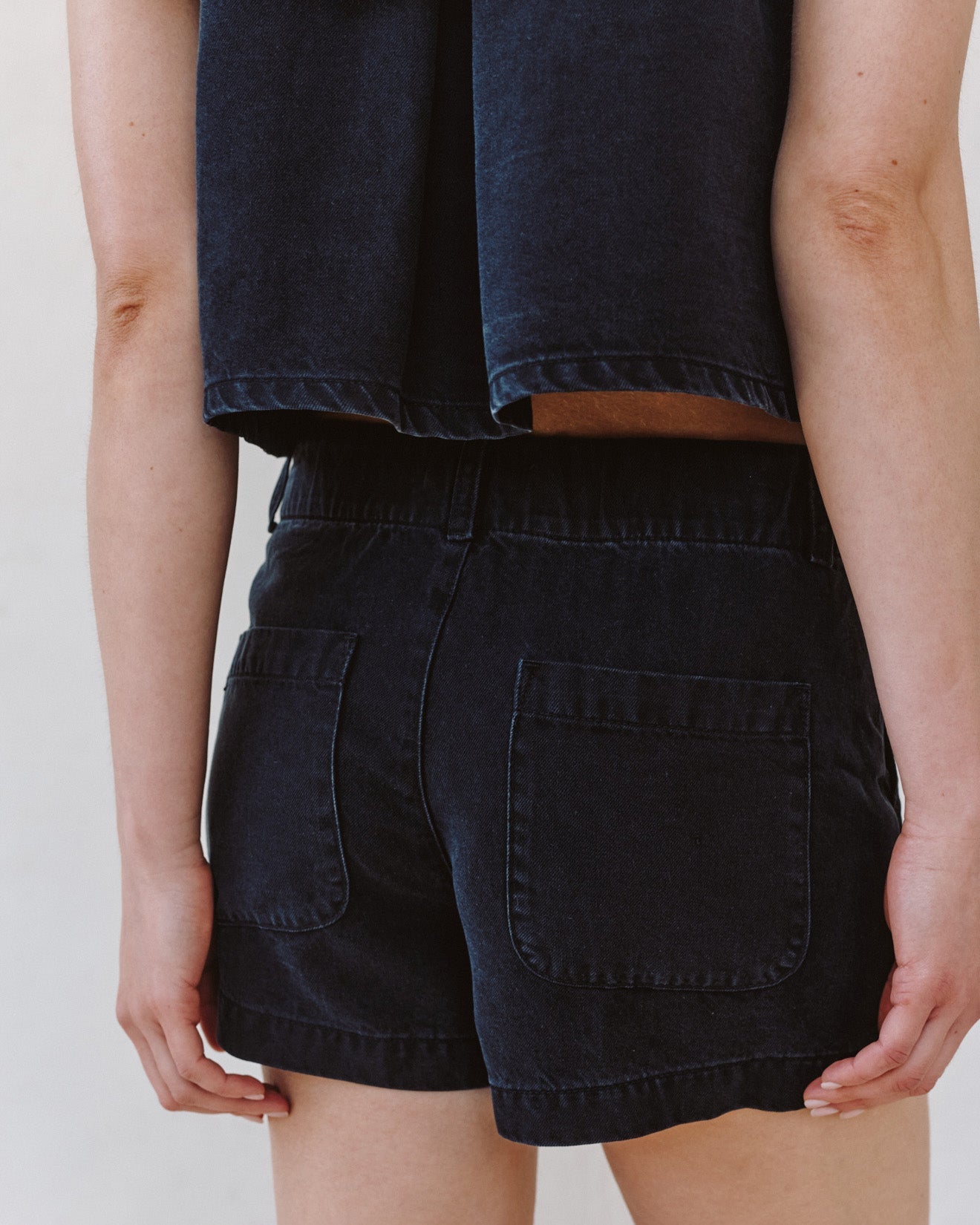 Bella DahlElle Playa Trouser Short - Antique Black WashShorts