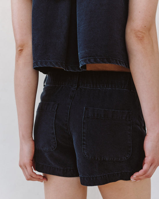 Bella Dahl Elle Playa Trouser Short - Antique Black Wash View 2