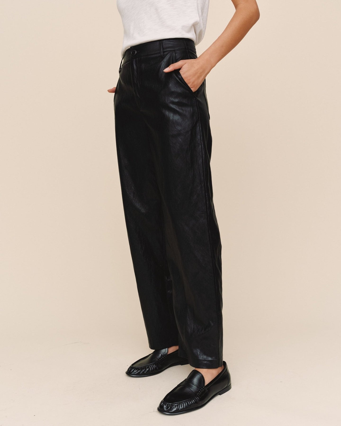 Bella DahlFaux Leather Pant - BlackPants