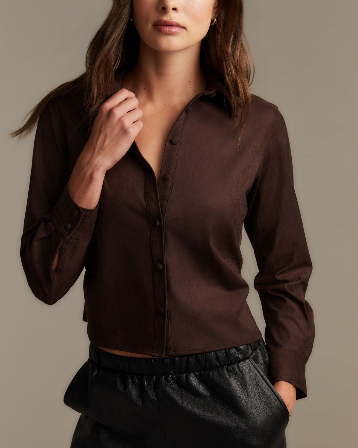 Bella DahlFitted Button Down - Dark RoastTops