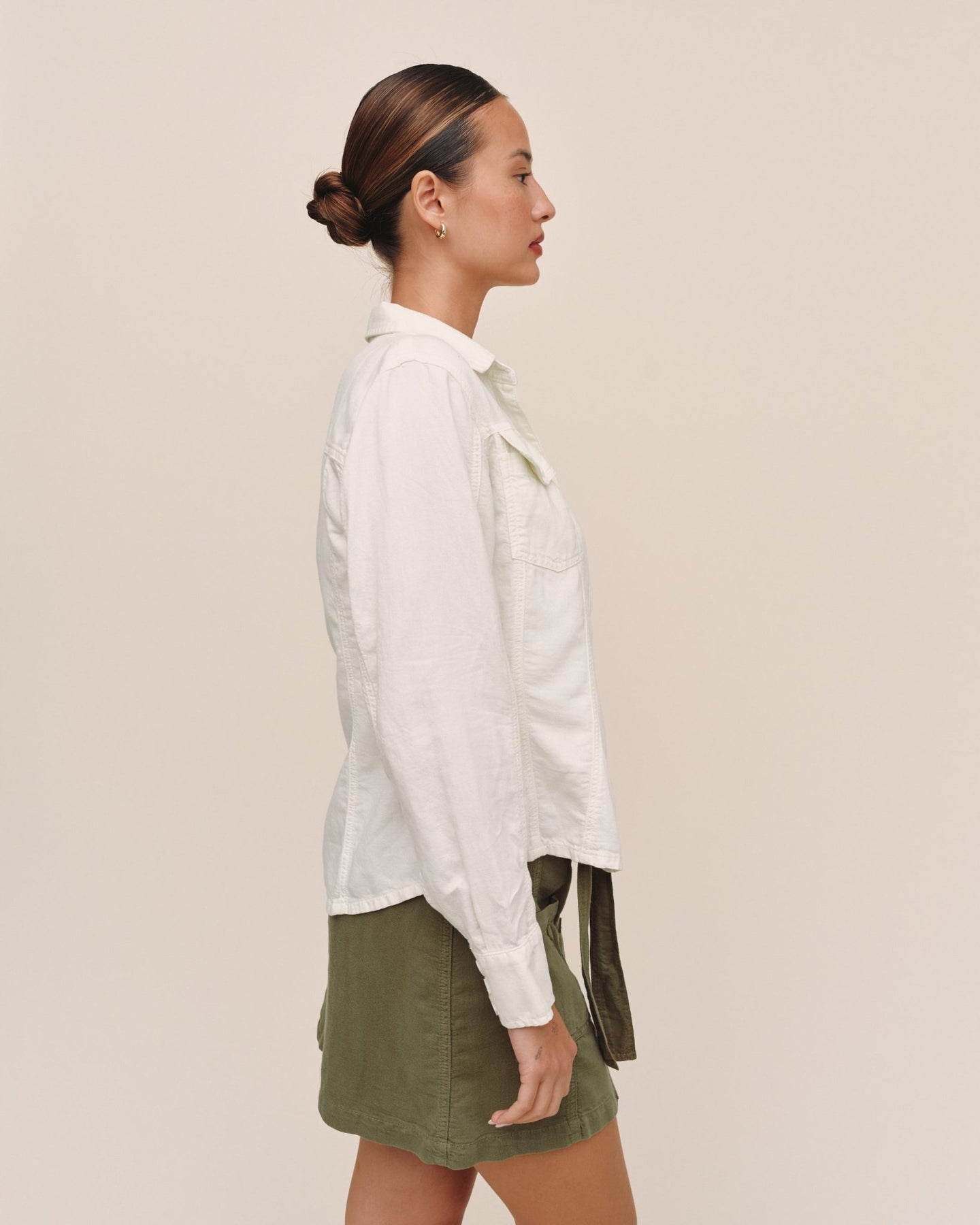 Bella DahlFitted Trucker Shirt - IvoryTops