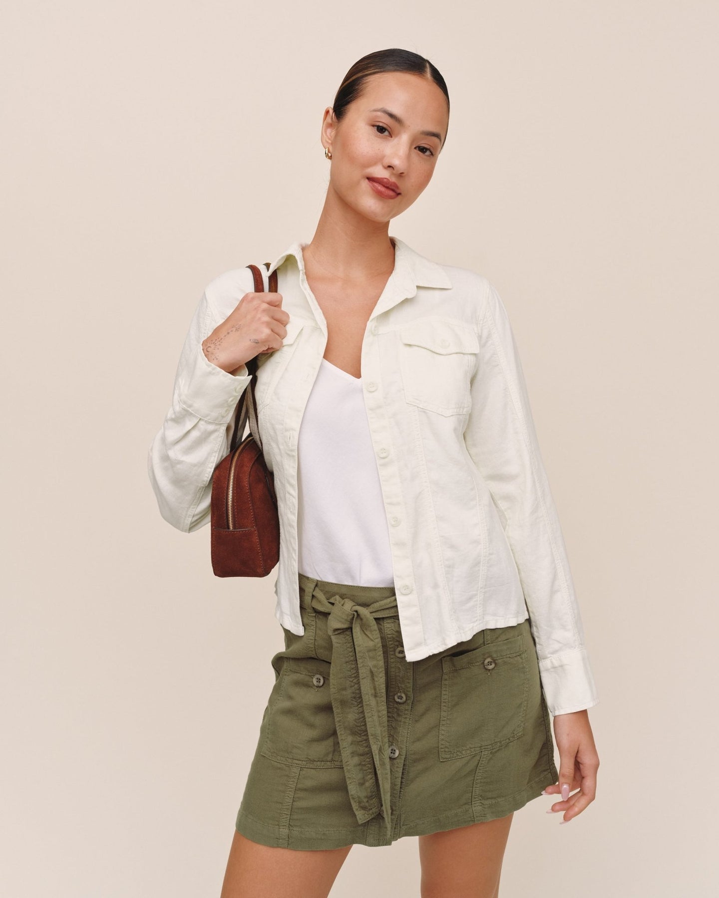 Bella DahlFitted Trucker Shirt - IvoryTops