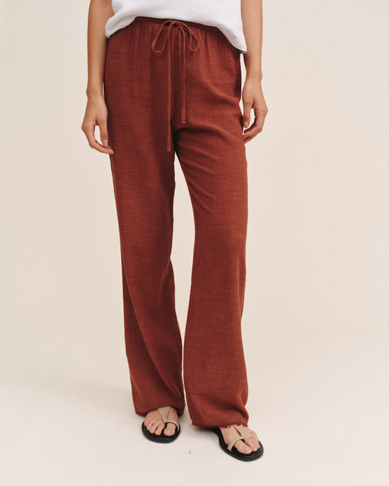 Bella Dahl Fray Hem Beach Pant - Red Sand View 2